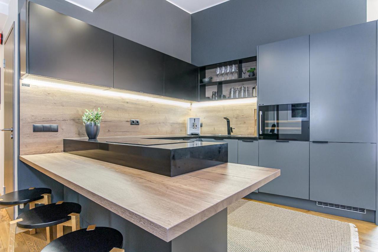 Huoneisto Iconic Luxury Penthouse In Heart Of